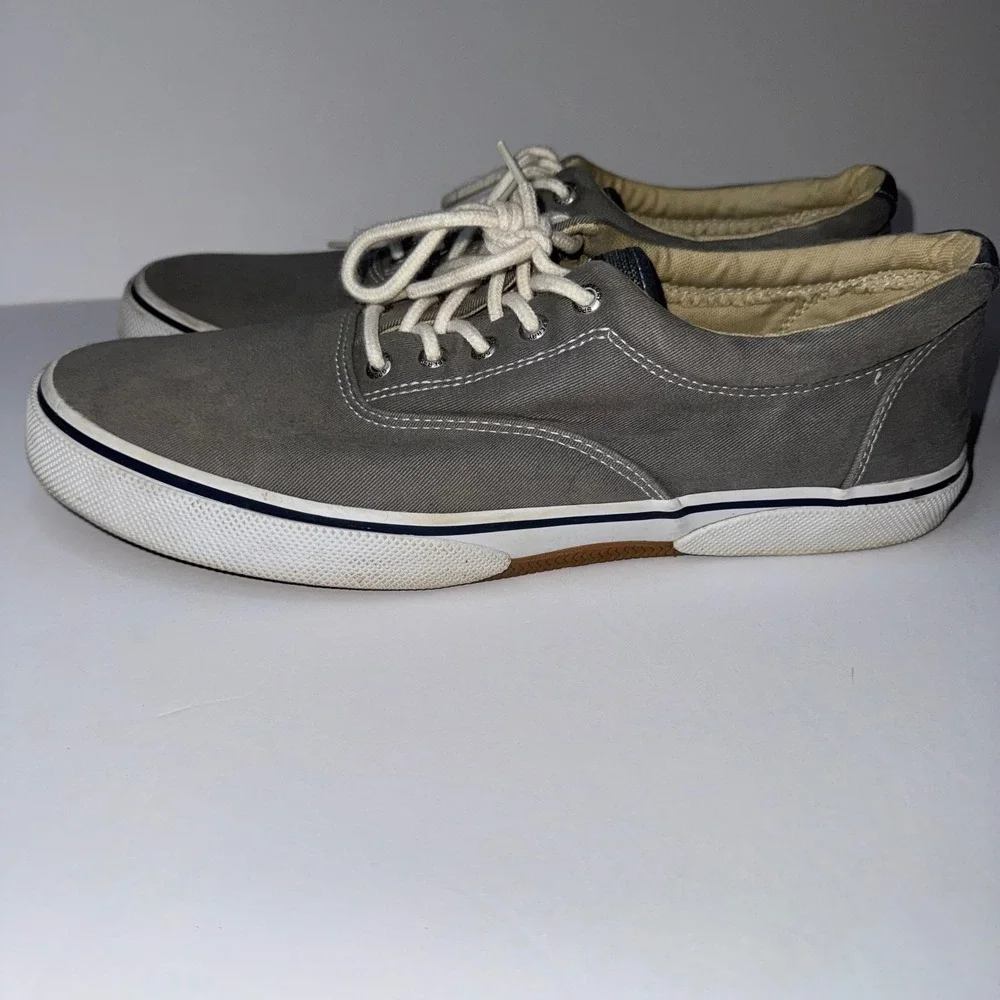 Sperry top sider